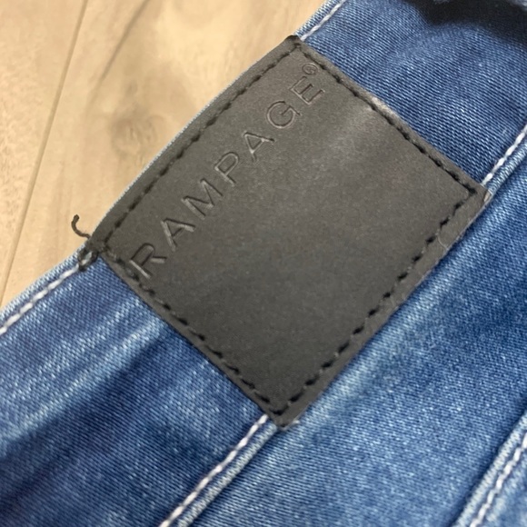 RAMPAGE | Womens Skinny Regular Wash with som Fading Jeans​​ - Picture 3 of 5